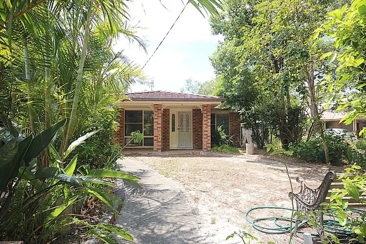 17 Gould  Drive, Lemon Tree Passage NSW 2319