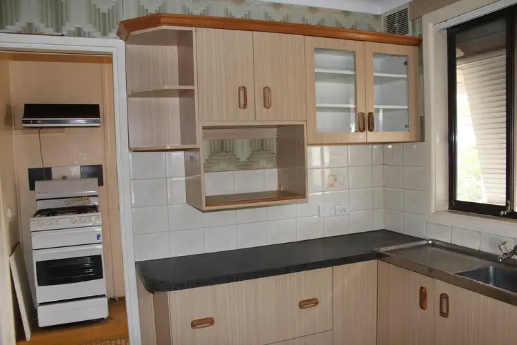 Sixth view of Homely house listing, 212 Lowry Street, North Albury NSW 2640