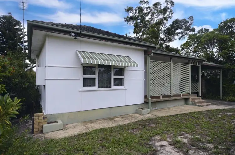 49 Donald Avenue, Umina Beach NSW 2257