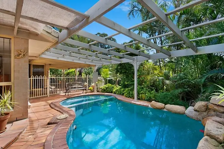 7 Casuarina Drive, Elanora QLD 4221