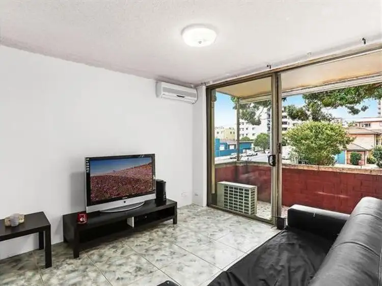 4/21 Lachlan Street