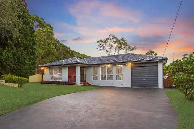 4 Dulkara Road, Woy Woy NSW 2256