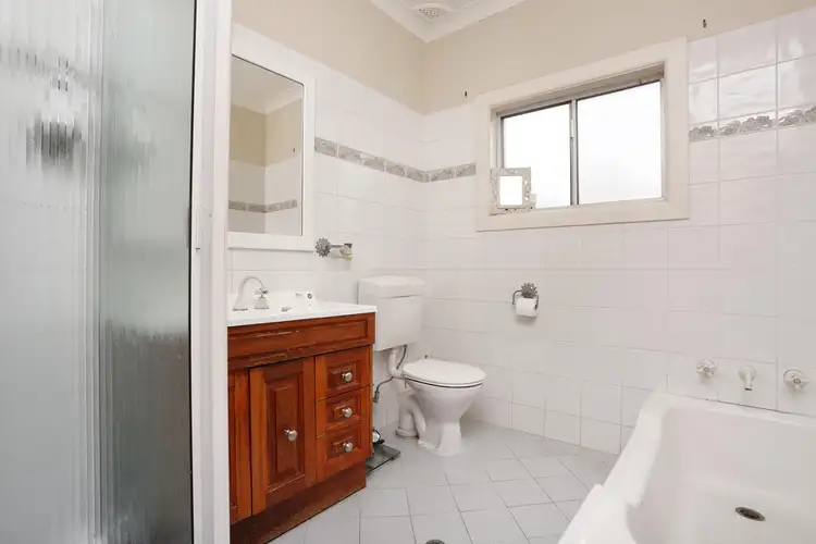 Fourth view of Homely house listing, 32 Amourin Street, North Manly NSW 2100