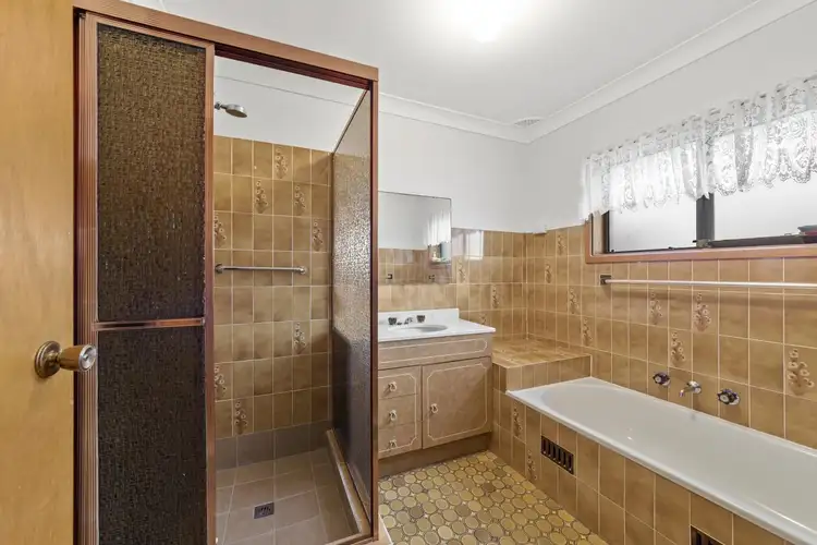 Fifth view of Homely townhouse listing, 4/69 Booker Bay Road, Booker Bay NSW 2257