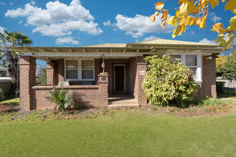 64 Glenroi Avenue, Orange NSW 2800