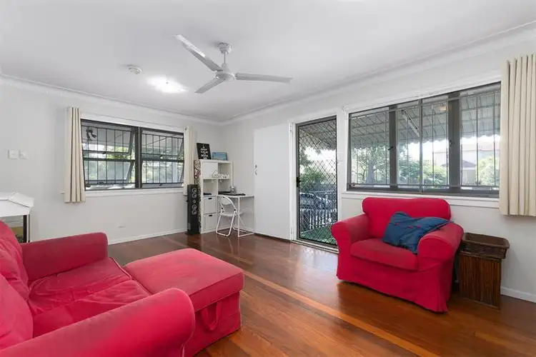Fifth view of Homely house listing, 20 Allamanda St, Fairfield QLD 4103