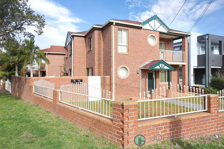 12 Barbers Road, Chester Hill NSW 2162