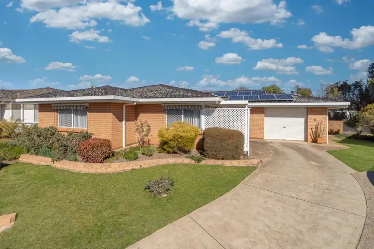 13 Mangowa Close, Orange NSW 2800