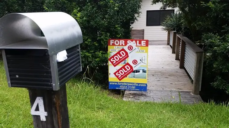 Main view of Homely house listing, 4 Crown Cl, Tarbuck Bay NSW 2428