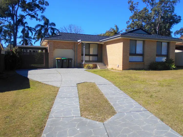 9 Pelargonium Crescent, Macquarie Fields NSW 2564
