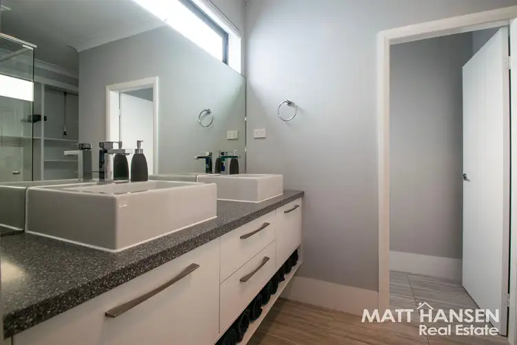 Sixth view of Homely house listing, 5 Venetian Court, Dubbo NSW 2830