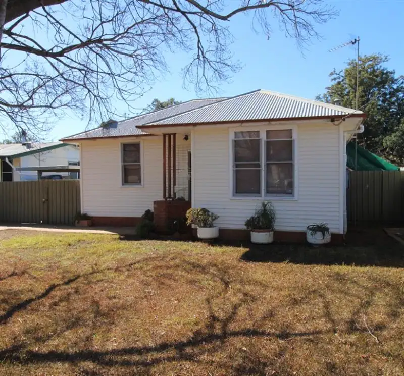 Main view of Homely house listing, 8 O'Donnell Street, Dubbo NSW 2830