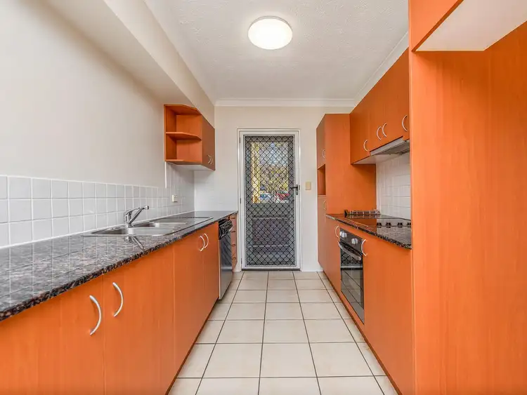 3/24 Mclay Street, Coorparoo QLD 4151