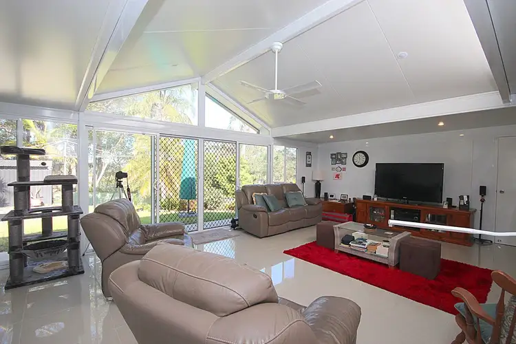 Third view of Homely house listing, 8 Robert Crescent, Lemon Tree Passage NSW 2319
