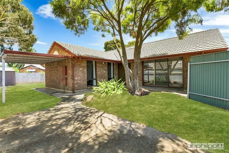 27 Exeter Terrace, Renown Park SA 5008