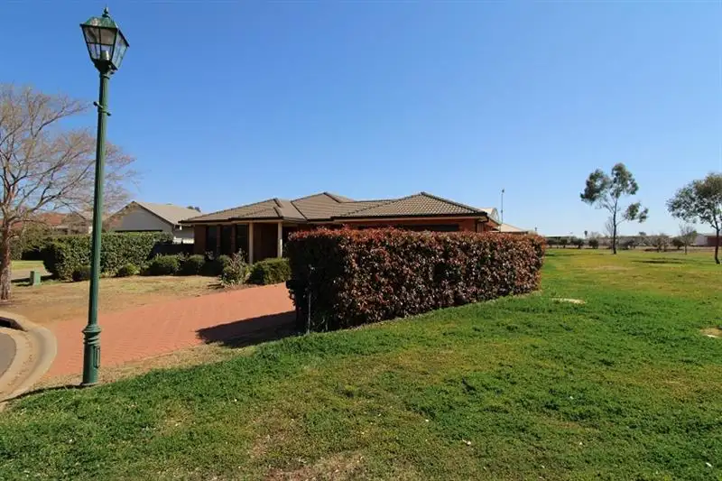 Main view of Homely house listing, 10 Ashlundie Crescent, Dubbo NSW 2830