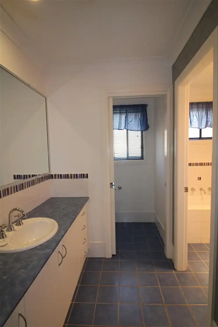 Sixth view of Homely house listing, 10 Ashlundie Crescent, Dubbo NSW 2830