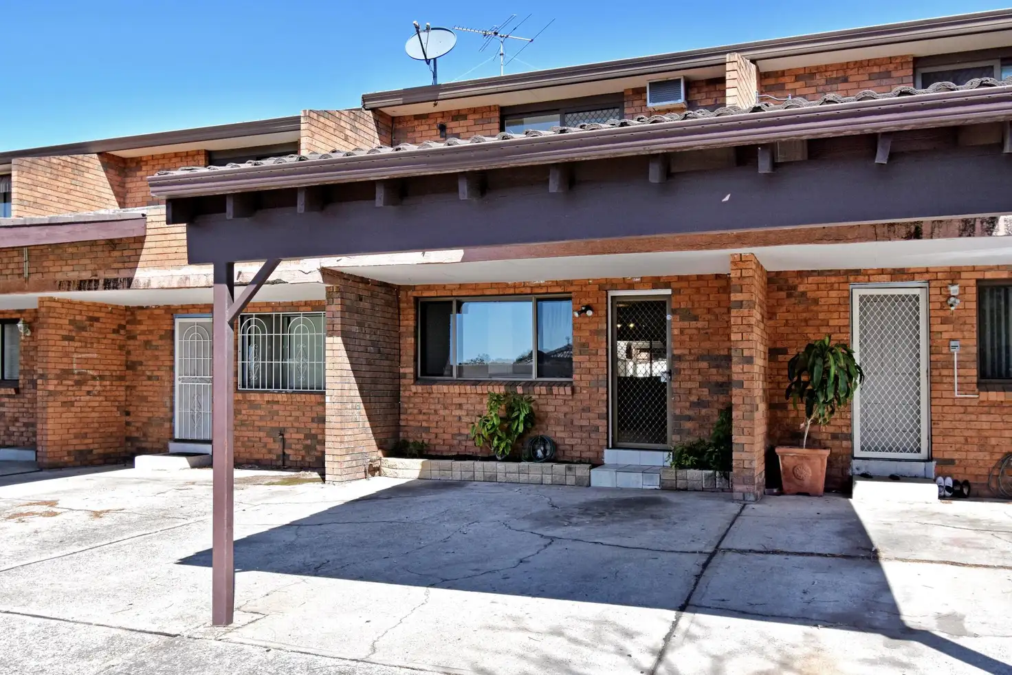 Main view of Homely townhouse listing, 4/209 Hume Highway, Greenacre NSW 2190