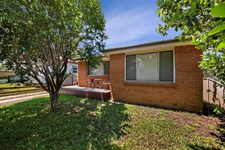 36 Carrington Avenue