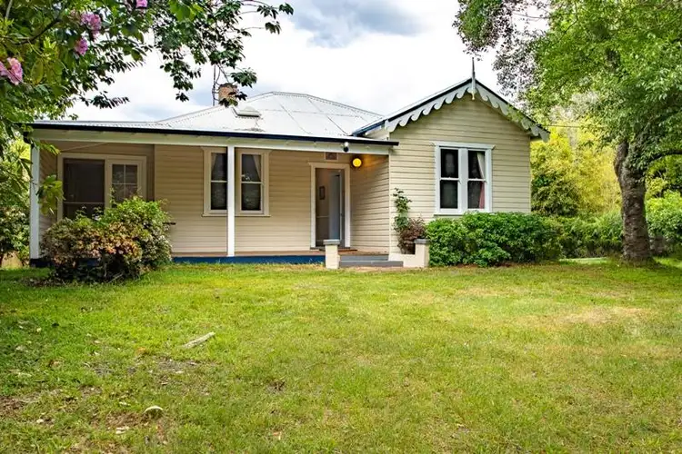 197 Railway Avenue, Bundanoon NSW 2578