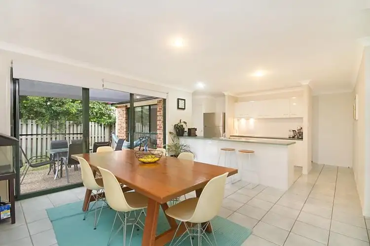 98 Silver Glade Drive, Elanora QLD 4221