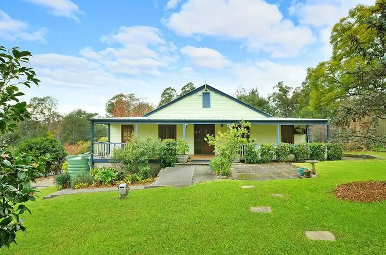 39 Peninsula Rd, Valley Heights NSW 2777