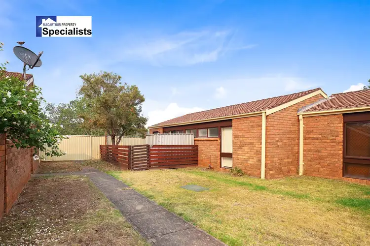 17/56 Woodhouse Drive, Ambarvale NSW 2560