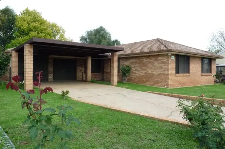 42 Rosemary Lane, Orange NSW 2800
