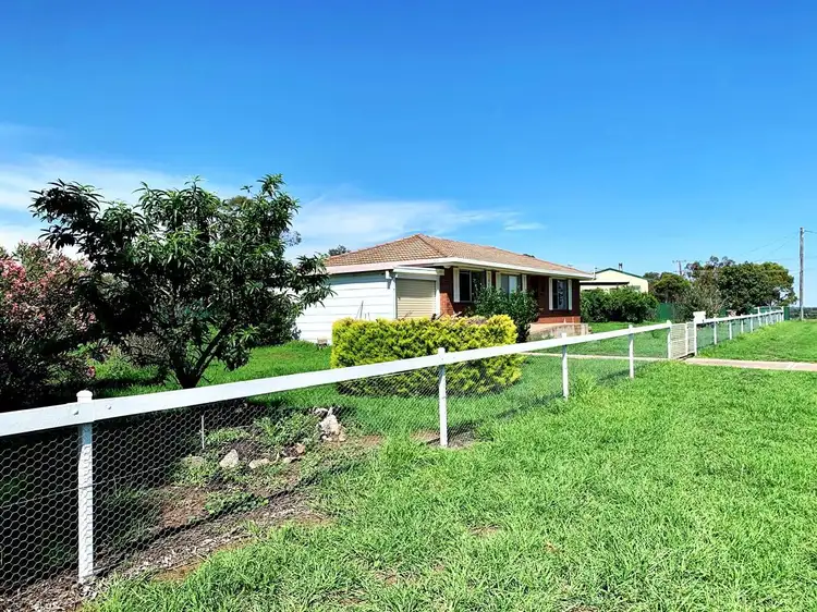 1 High Street, Uralla NSW 2358