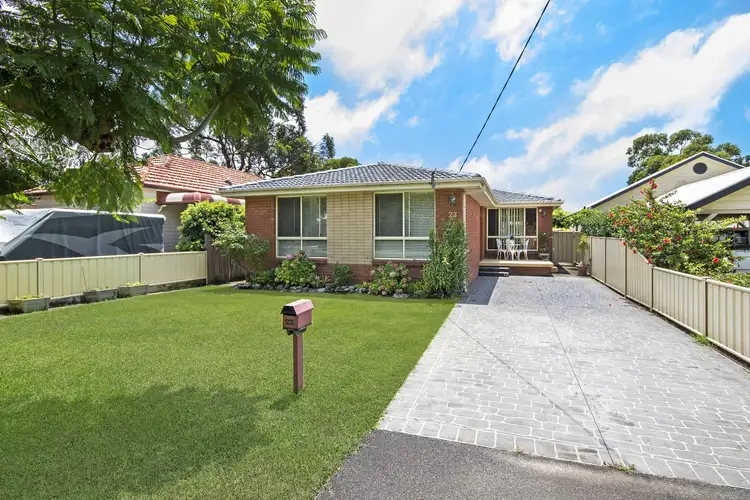 23 Warwick Street, Blackwall NSW 2256