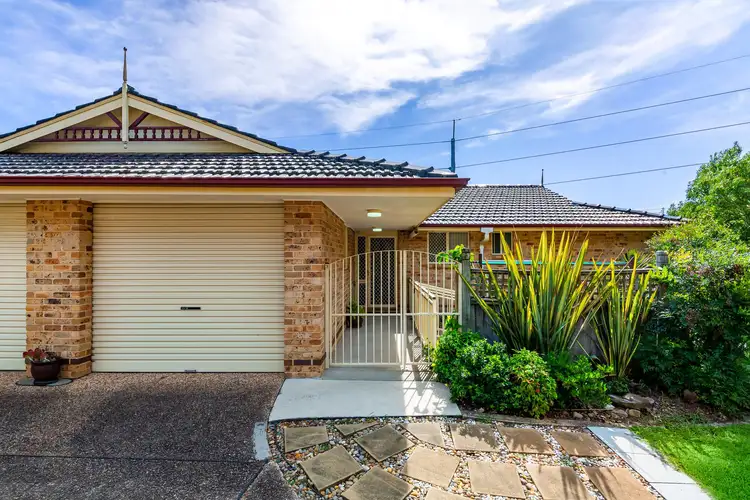 3/2 Shoalhaven Drive, Woy Woy NSW 2256