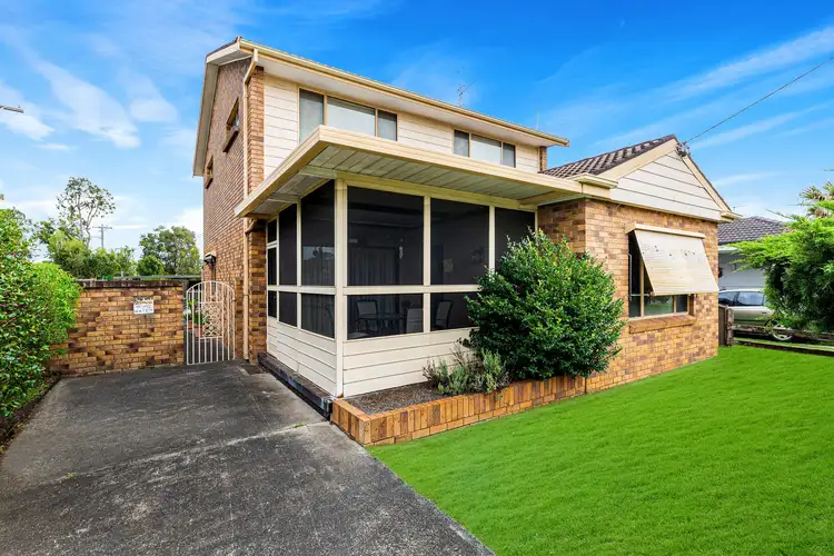 8 Ryans Road, Umina Beach NSW 2257