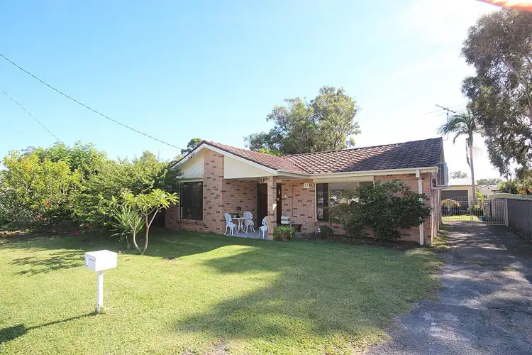 37 Poilus  Parade, Tanilba Bay NSW 2319