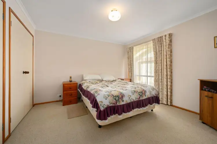 Sixth view of Homely house listing, 6 Norm Court, Wodonga VIC 3690