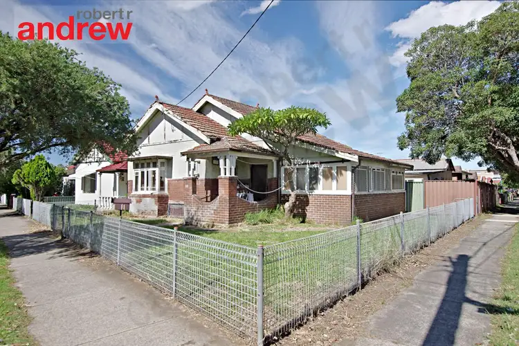 11 South Parade, Canterbury NSW 2193