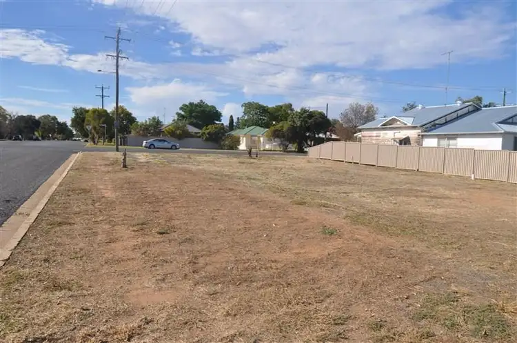14 Grenfell Street, Forbes NSW 2871