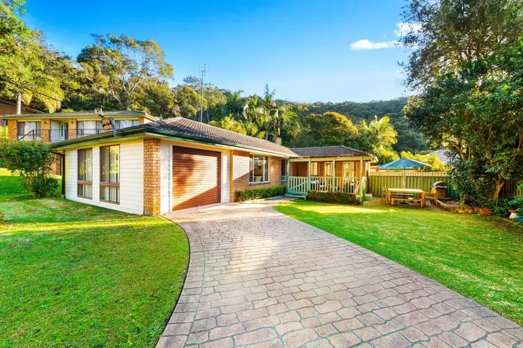 4 Peta Close, Umina Beach NSW 2257