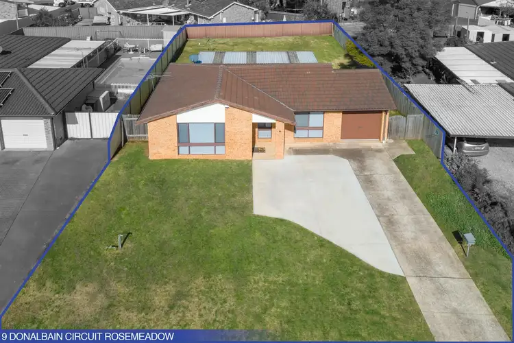 Third view of Homely house listing, 9 Donalbain Circuit, Rosemeadow NSW 2560