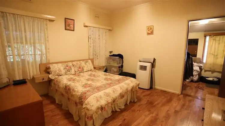 Seventh view of Homely house listing, 11 Underwood Street, Forbes NSW 2871