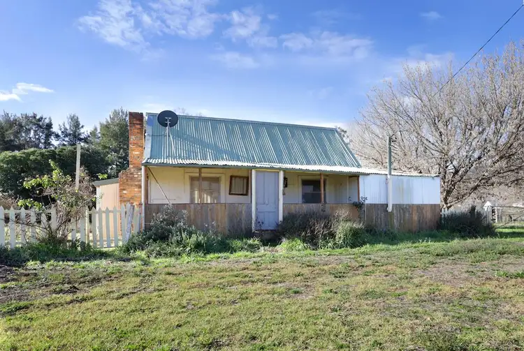 5-9 Hall Street, Nundle NSW 2340