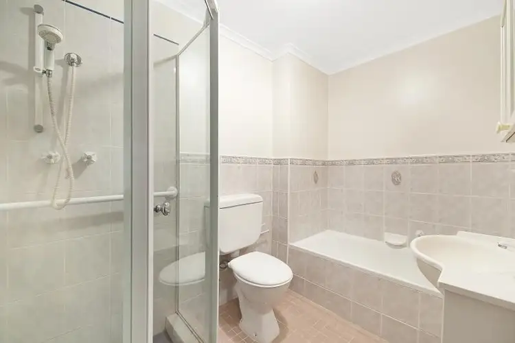 Fifth view of Homely unit listing, 2/2-6 Albert St, Hornsby NSW 2077