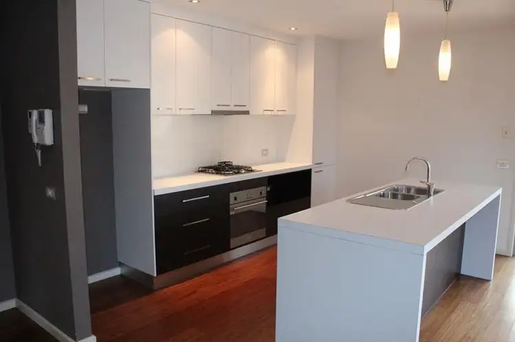 Third view of Homely townhouse listing, 3/368 David St, Albury NSW 2640