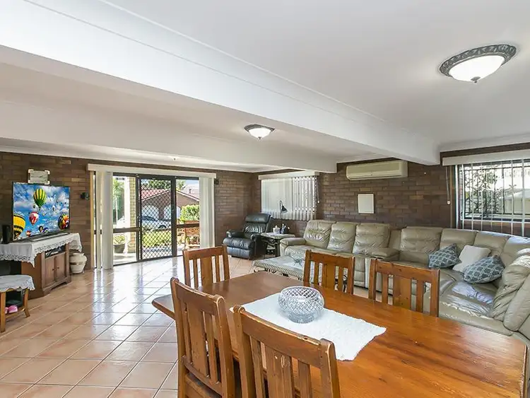 Fifth view of Homely house listing, 3 Tapscott St, Wishart QLD 4122