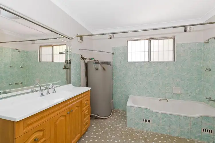 Fifth view of Homely terrace listing, 57 Birrell  St, Queens Park NSW 2022