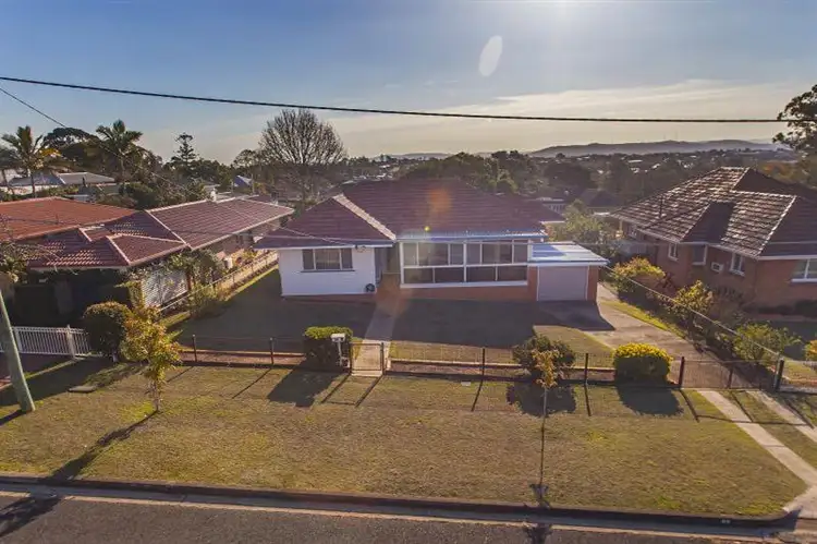 69 Lutzow St, Tarragindi QLD 4121