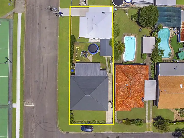 Fourth view of Homely house listing, 2 Hitchcock Ave, Belmont NSW 2280