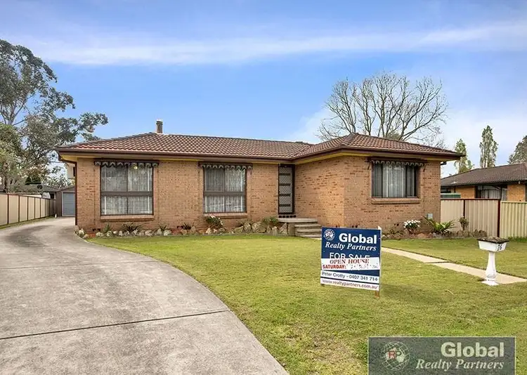 26 Ronald St, Tenambit NSW 2323