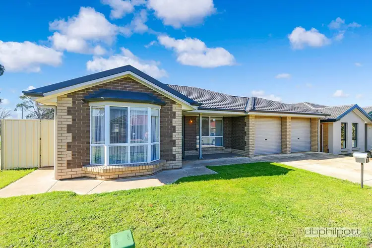 1 Manilla Street, Munno Para West SA 5115