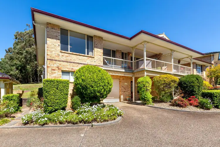 1/2 Shoalhaven Drive, Woy Woy NSW 2256