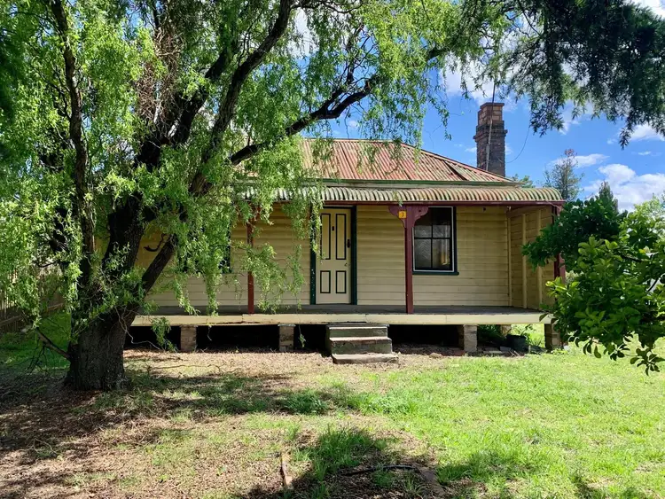 3 Bligh Avenue, Uralla NSW 2358